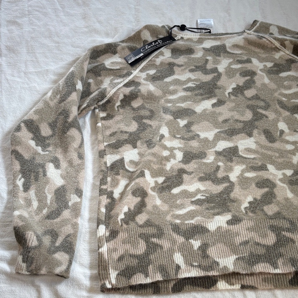 Charlie B Reversible Camouflage Sweater - NEW - Picture 9 of 10